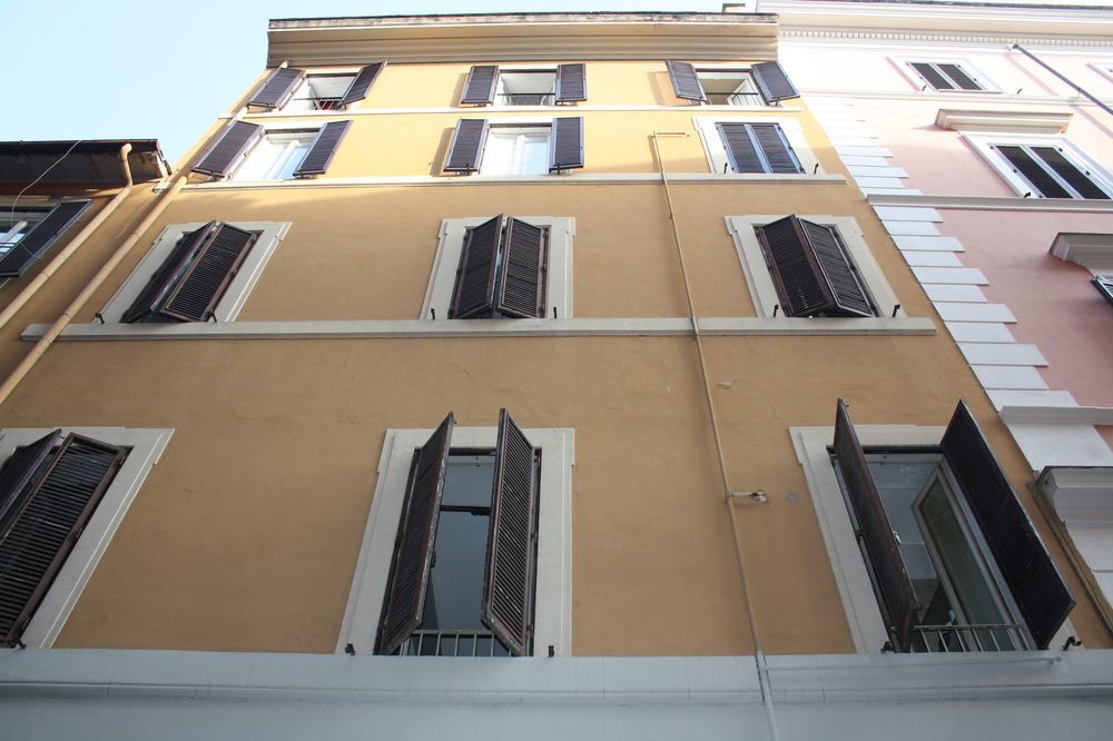 Bed and Breakfast Town House Fontana Di Trevi Rzym Zewnętrze zdjęcie