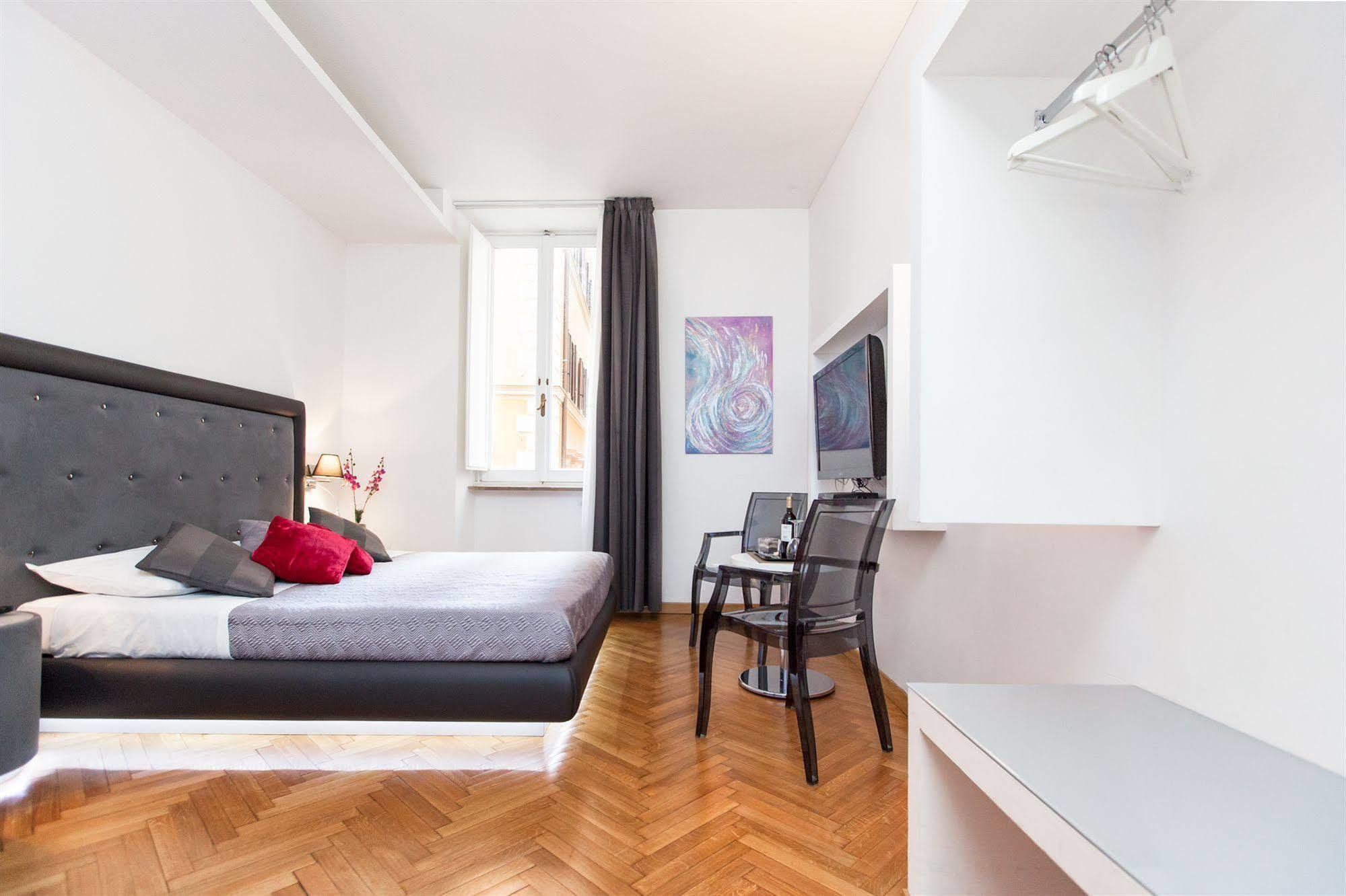Bed and Breakfast Town House Fontana Di Trevi Rzym Zewnętrze zdjęcie